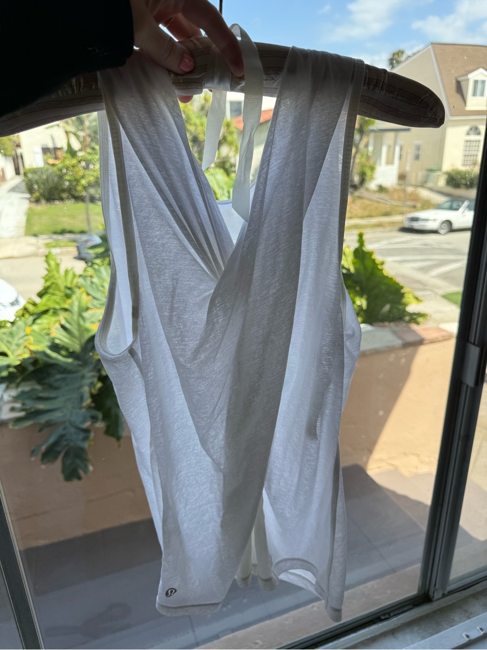 Lulelemon White Sleeveless Tank Top sz 2